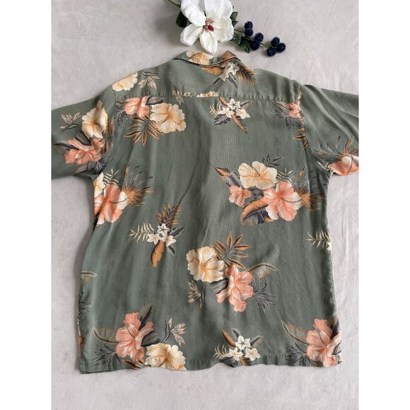 Izod Mens XL Hawaiian Floral Shirt 100% Silk Sage Green Short Sleeve Button-Up - Picture 2 of 8